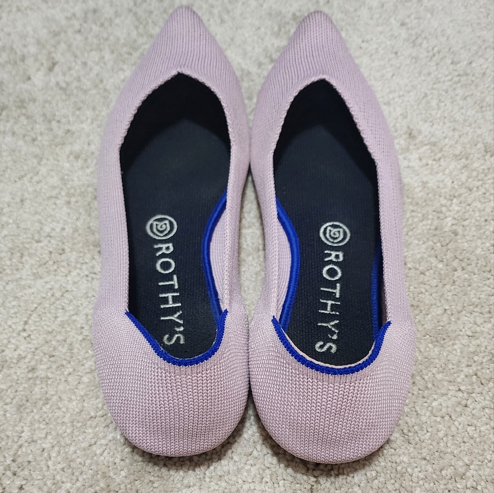 Rothy's The Point light pink size 8